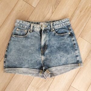True Craft Acid Wash High-Rise Denim Shorts in Light Blue